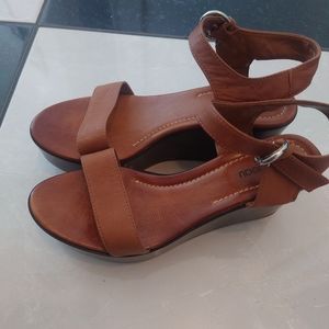 le chateau Brown Leather Wedge Sandals